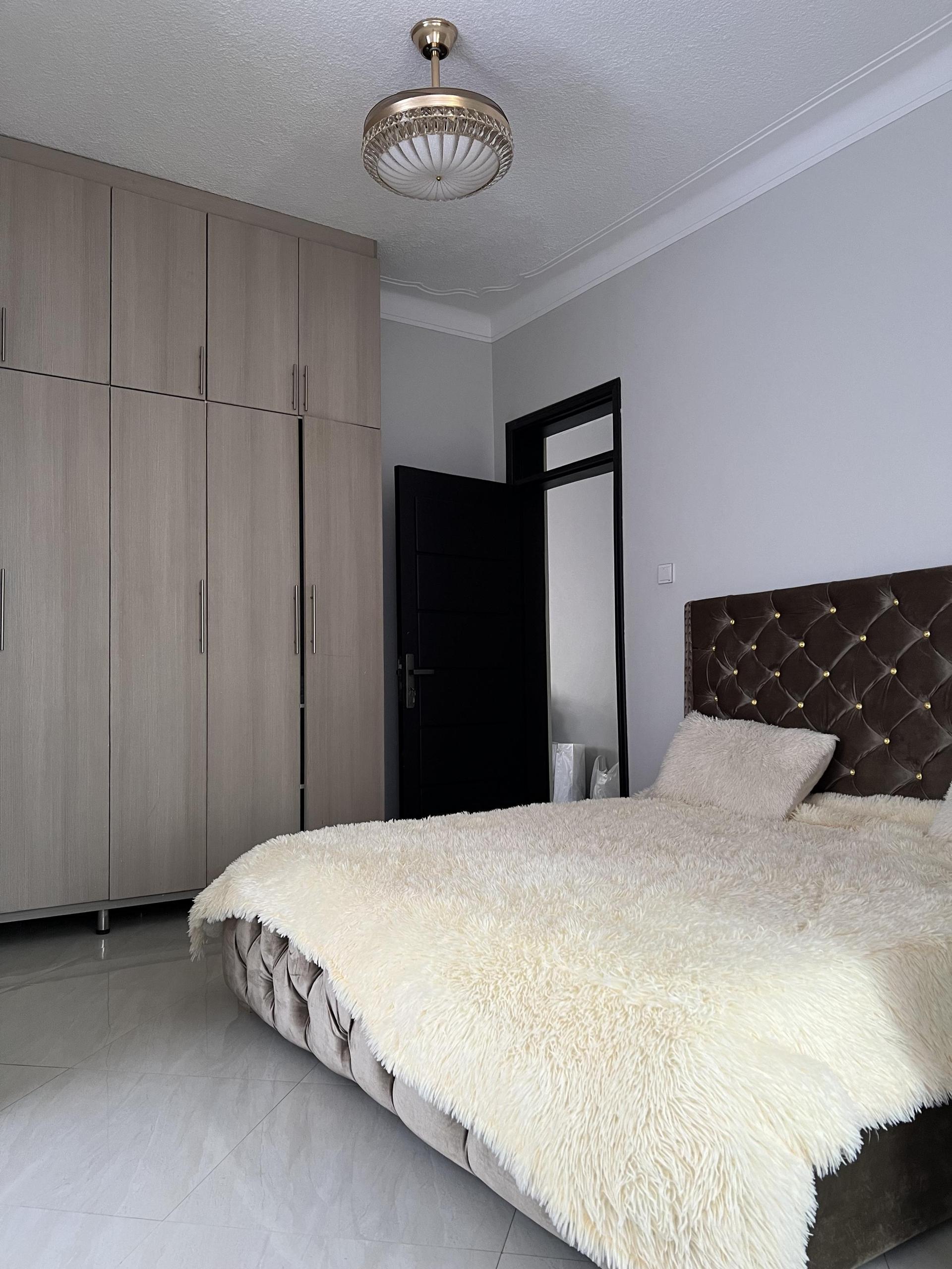 The Golden Crest view 3